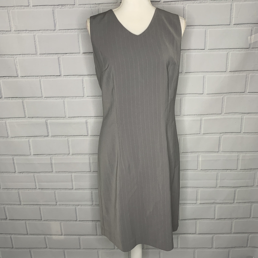 Amanda Smith grey Dress 16